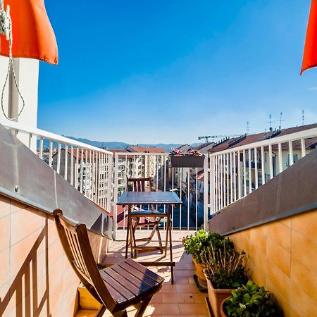 Ampia Mansarda E Terrazzo 10 Minuti Dal Centro Turim Exterior foto
